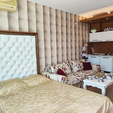 Dom-El Real Apartments In Sea View Complex Szveti Vlasz Kültér fotó