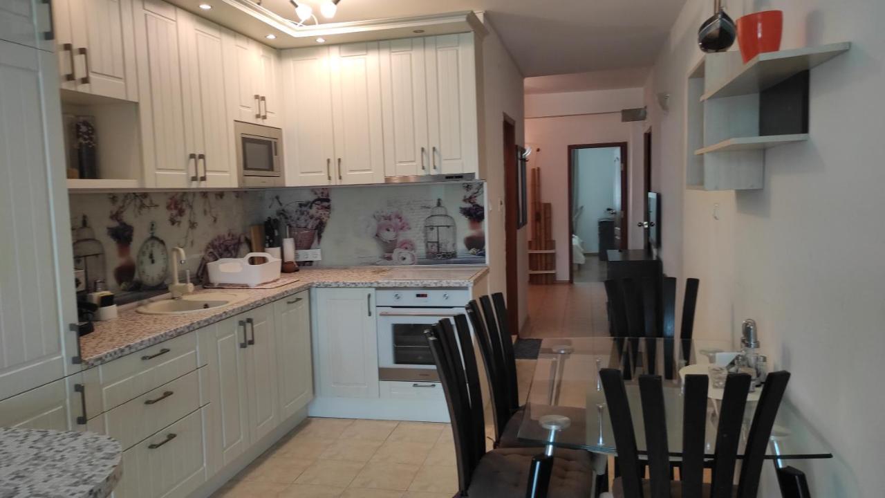 Dom-El Real Apartments In Sea View Complex Szveti Vlasz Kültér fotó