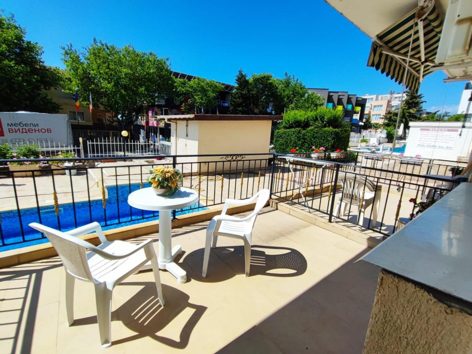 Dom-El Real Apartments In Sea View Complex Szveti Vlasz Kültér fotó